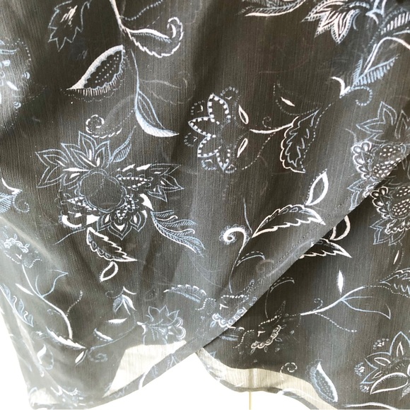 Anthropology’s Lovely Floral Print Halogen Brand Dress. Size: Small - Picture 9 of 15